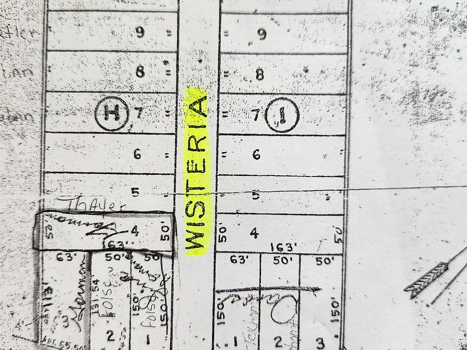 1st image of 11 Sq I Wisteria Ln