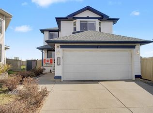 3203 23rd St NW, Edmonton, AB T6T2A9