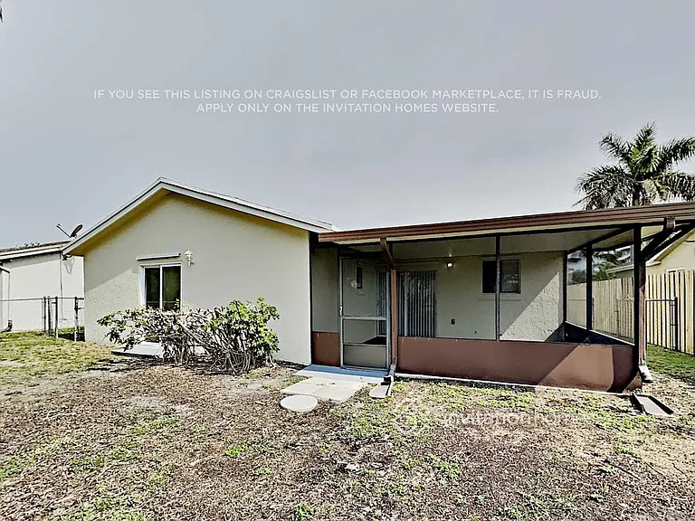 9316 NW 53rd St — Photo 17