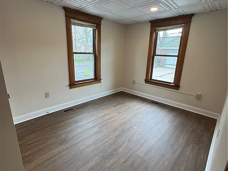 117 W Humboldt Pkwy #A — Photo 10