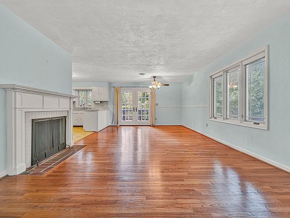 4th image of 3341 Nemmo Rd
