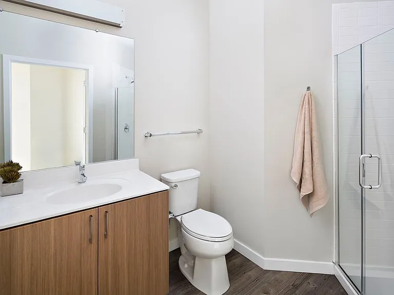 Modern Bath