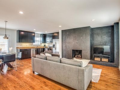 5836 Birchbrook Dr APT 127, Dallas, TX, 75206