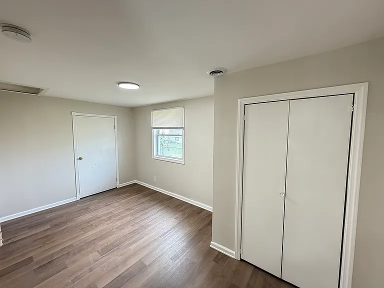 74 Houston St #3 — Photo 10