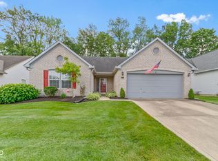 6035 Bristlecone Dr, Fishers, IN 46038