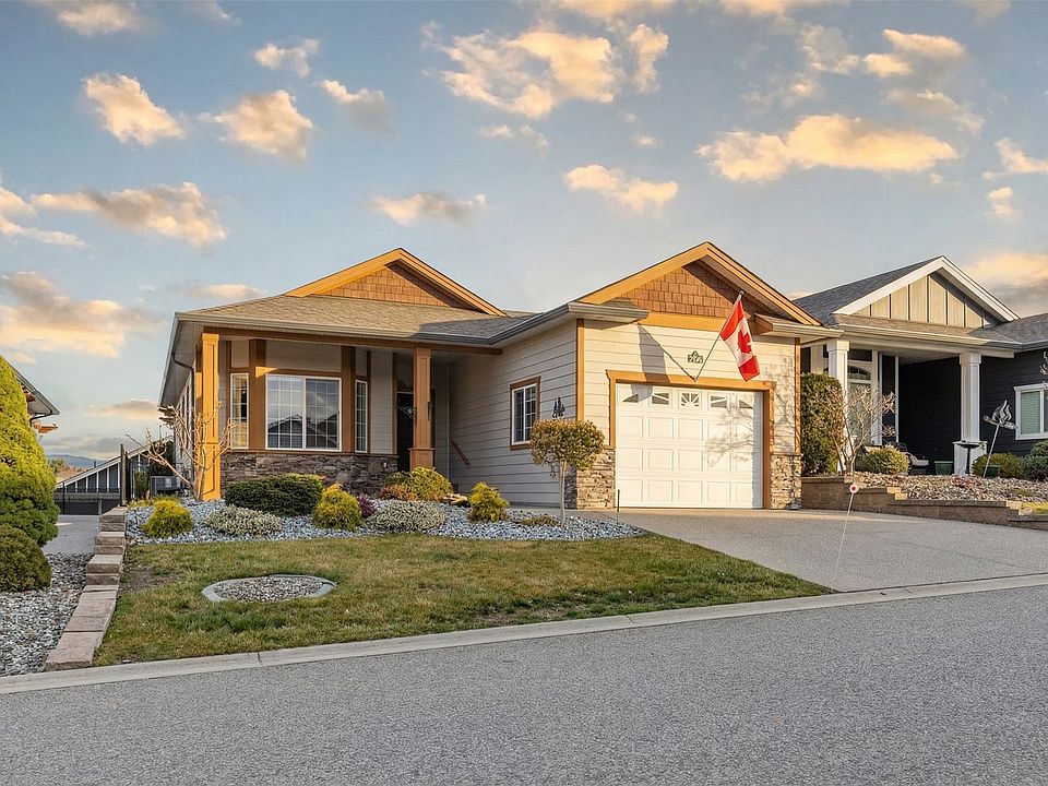 1st image of 2092 Clover Dr
