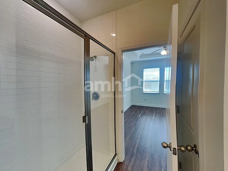 2458 Ixora Ct — Photo 18