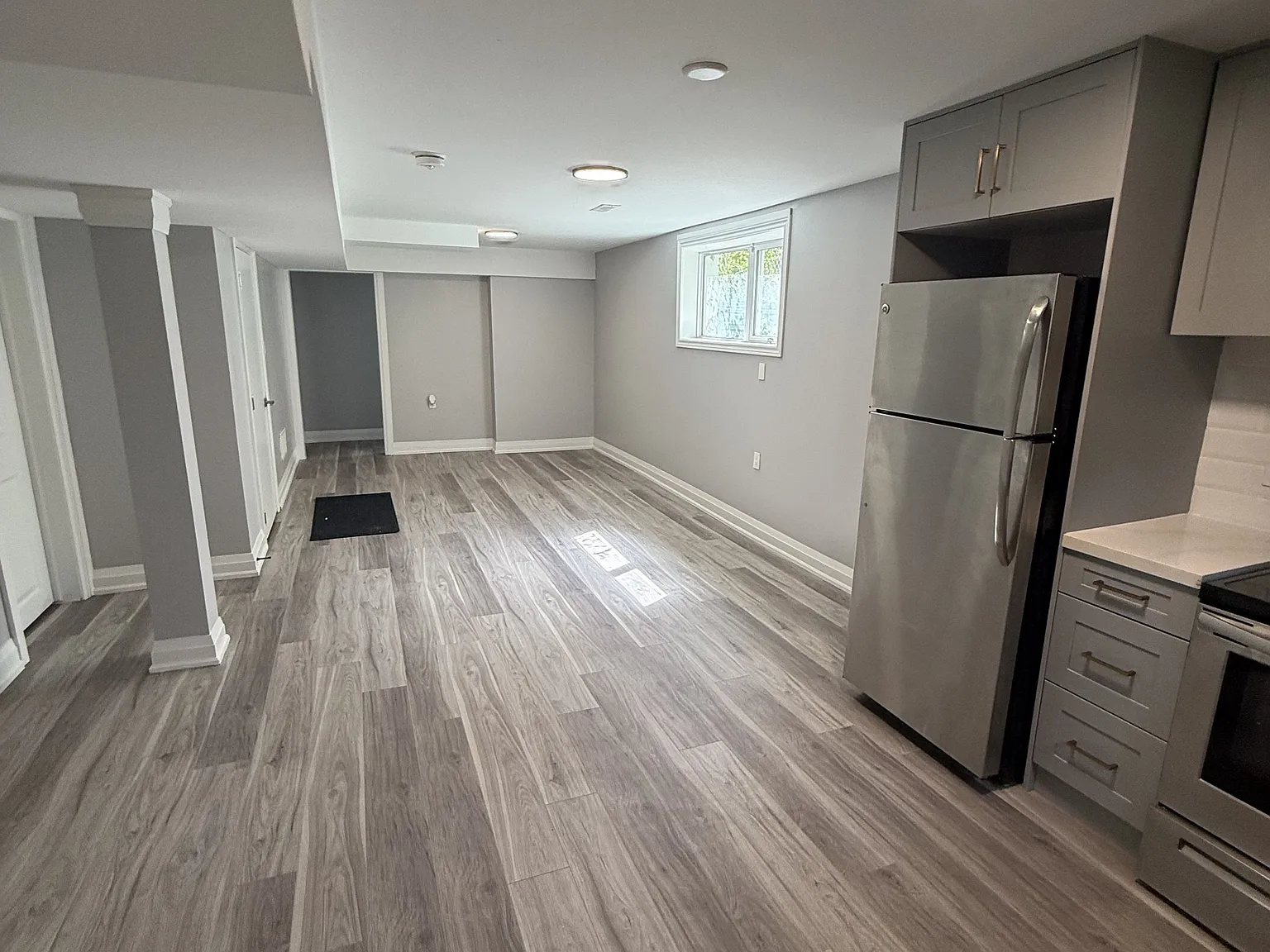 2 bed, $1,899 — Photo 2