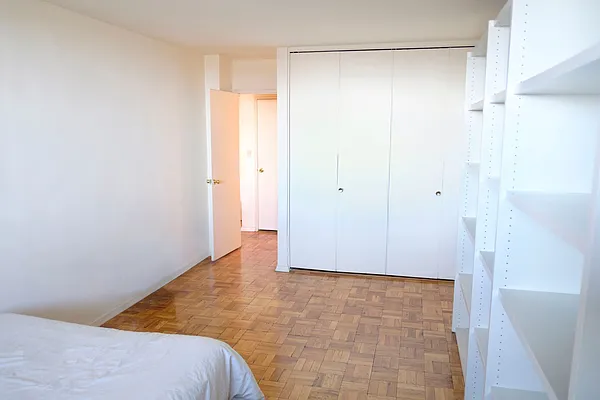 Rented by Midbrook Realty, LLC | media 36