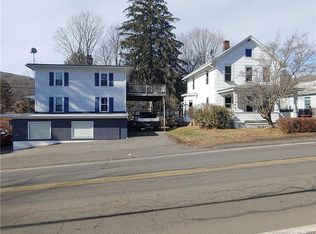 32 Neumann St, Naugatuck, CT 06770