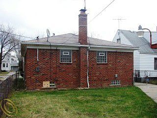 2nd image of 20561 Hickory St