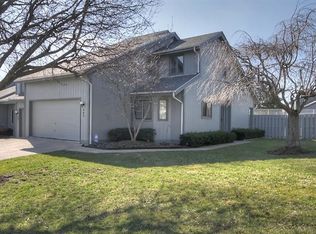 403 Applegrove Dr, Nicholasville, KY 40356