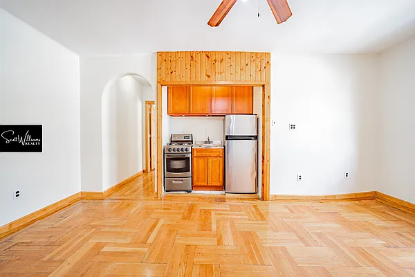 Rented by Scott Williams Realty LLC | media 21