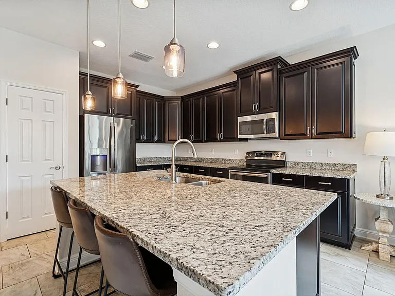 3987 Sunset Lake Dr — Photo 8
