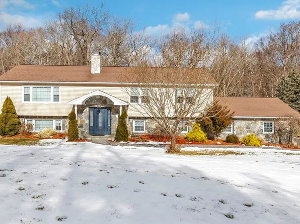 14 Timothy Lane, Shelton, CT 06484