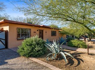 2818 E Blacklidge Dr, Tucson, AZ 85716