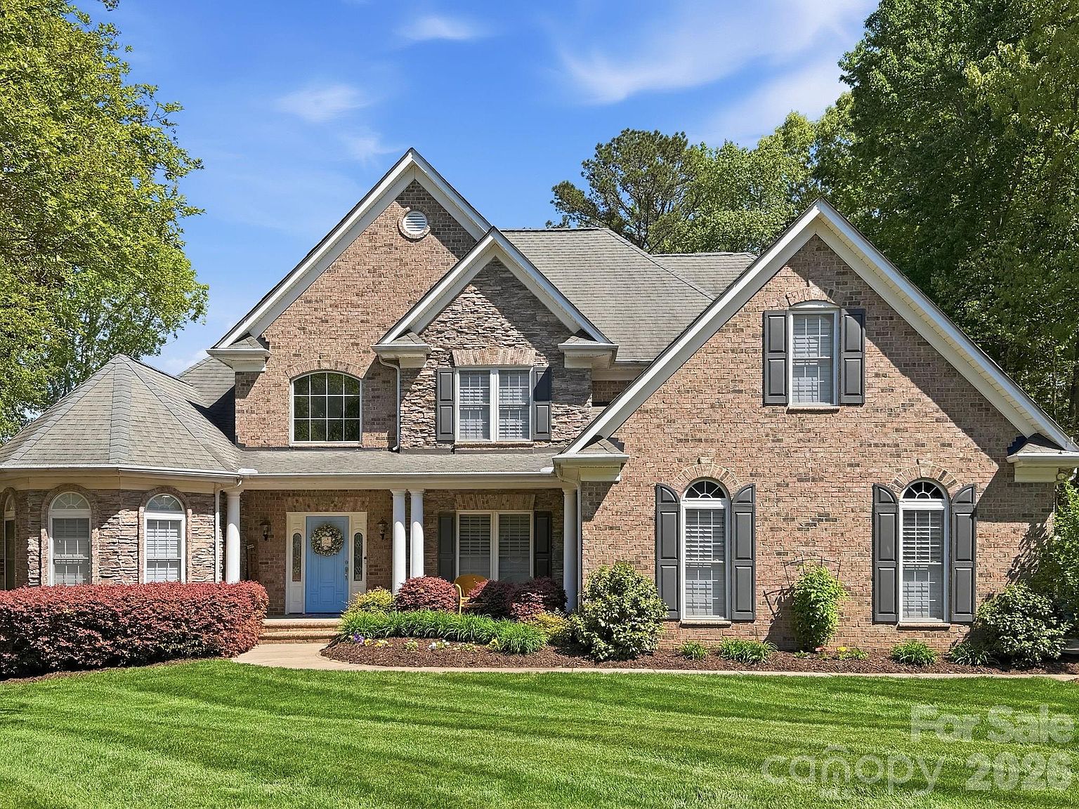 7142 Three Wood Dr