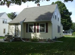 1817 N Clark St, Appleton, WI 54911