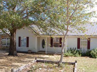 88 Oakridge Way, Defuniak Springs, FL 32433