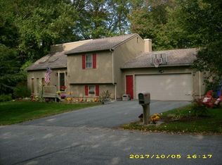 95 Sycamore Dr, West Warwick, RI 02893