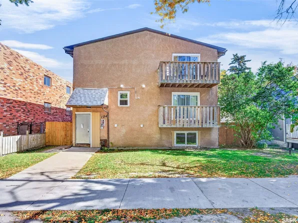 124 P Avenue S, Saskatoon, SK S7M 2V9