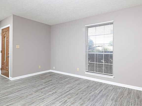 2nd image of 701 Mary Ethel Dr