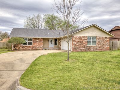 8960 E 16th Pl, Tulsa, OK, 74112