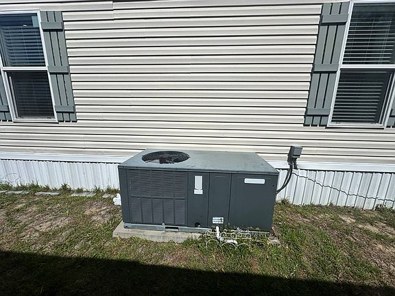 5th image of 595 Drage Dr