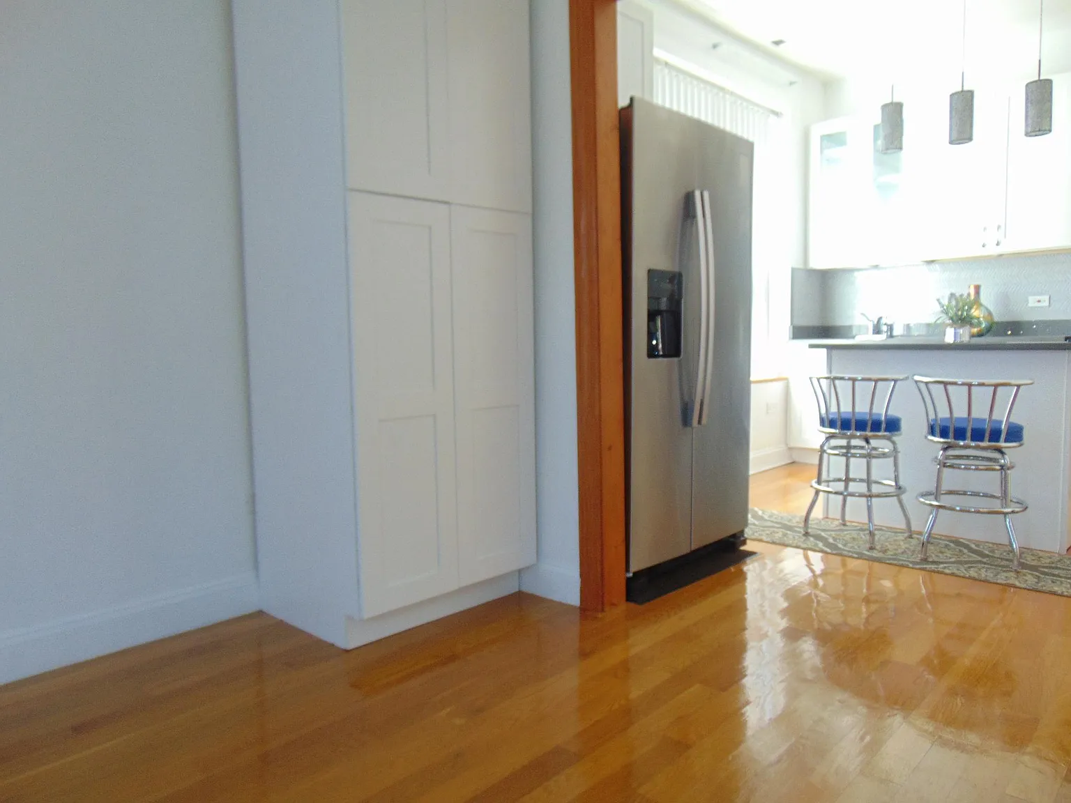 2 bed, 1100 sqft, $2,000 — Photo 4