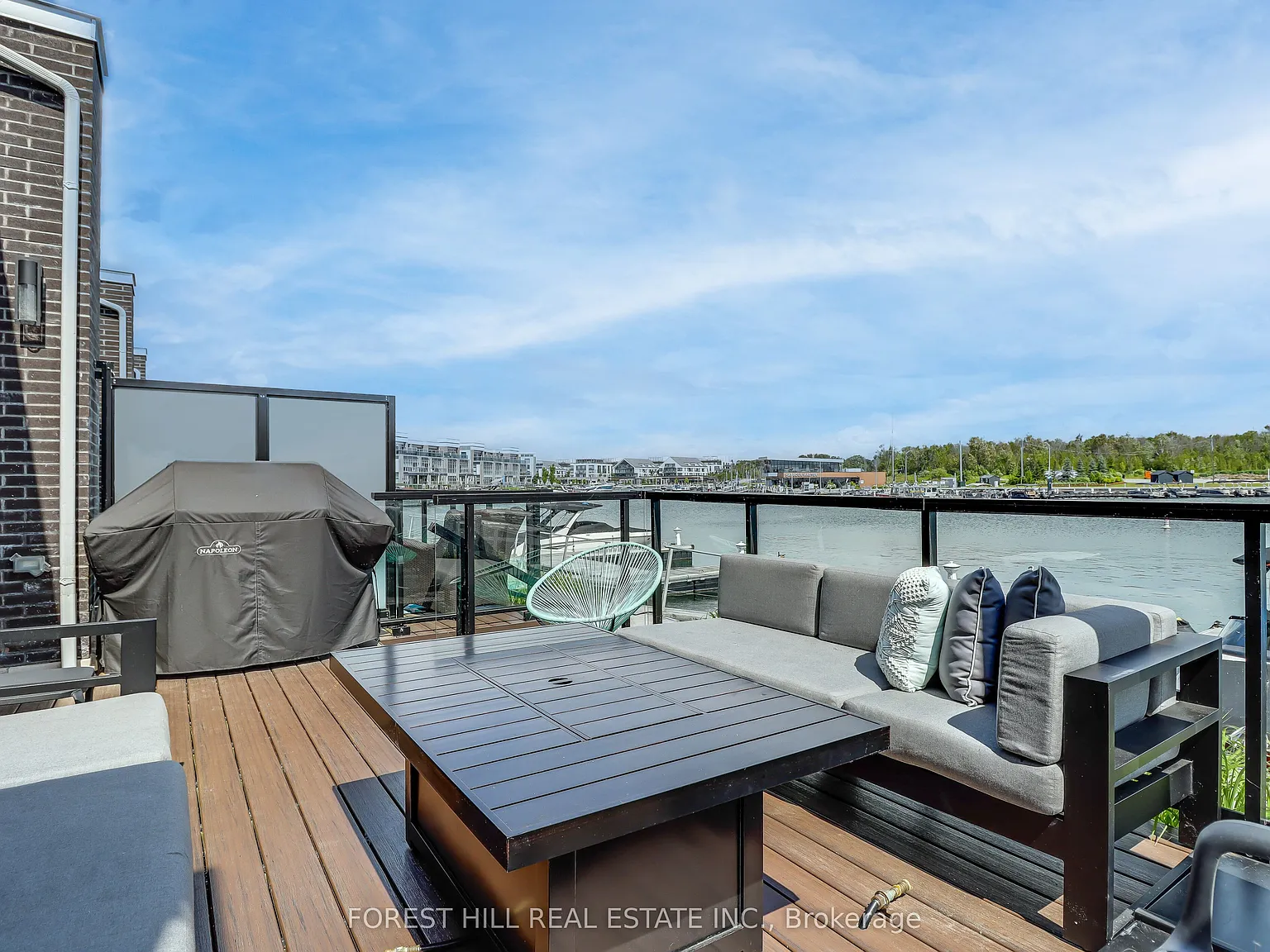 3 bed, $9,800 — Photo 4
