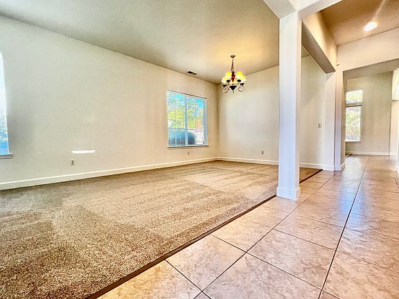 5th image of 8025 Damico Dr