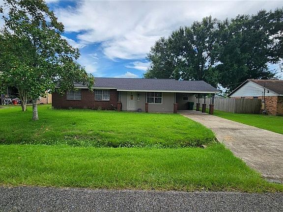 2nd image of 13 River Park Dr