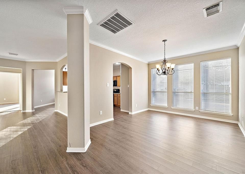 2nd image of 15002 Live Oak Bend Way