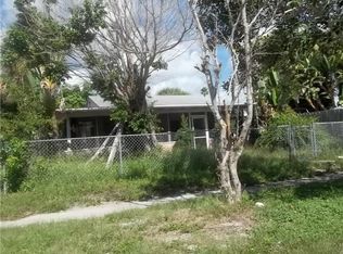 1001 Mayflower Rd, Fort Pierce, FL 34950