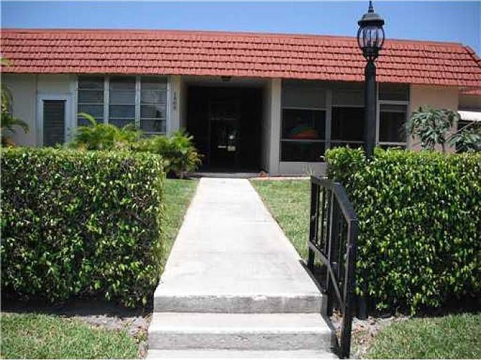 1900 Palmland Dr #2, Boynton Beach, FL 33436 | Zillow