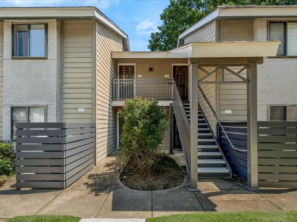 1813 Birch Post Cv #107, Germantown, TN 38138