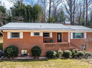 356 Pleasant Hill Dr, Brevard, NC 28712