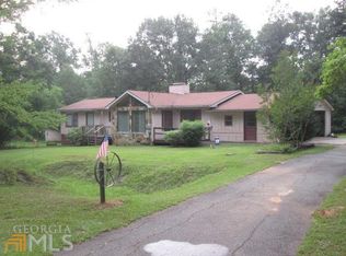 196 Commodore Dr, Milledgeville, GA 31061