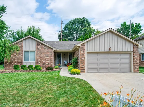 31260 Mayville St, Livonia, MI 48152