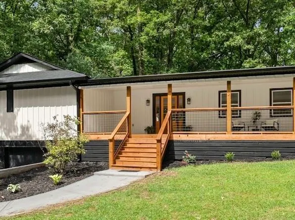 2513 N Carroll Ct, Villa Rica, GA 30180