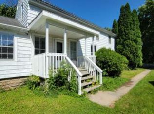 437.5 E Doty Ave, Neenah, WI 54956