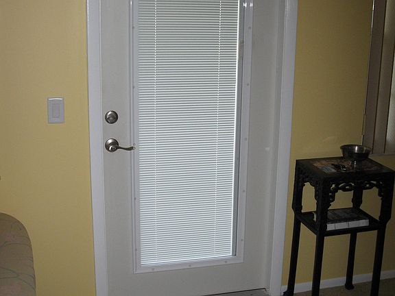 2nd image of 14 Vista Gardens Trl