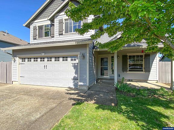 3rd image of 274 SW Bell Dr