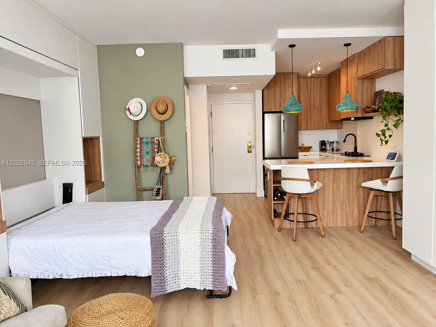 David William Hotel Condo — Photo 2