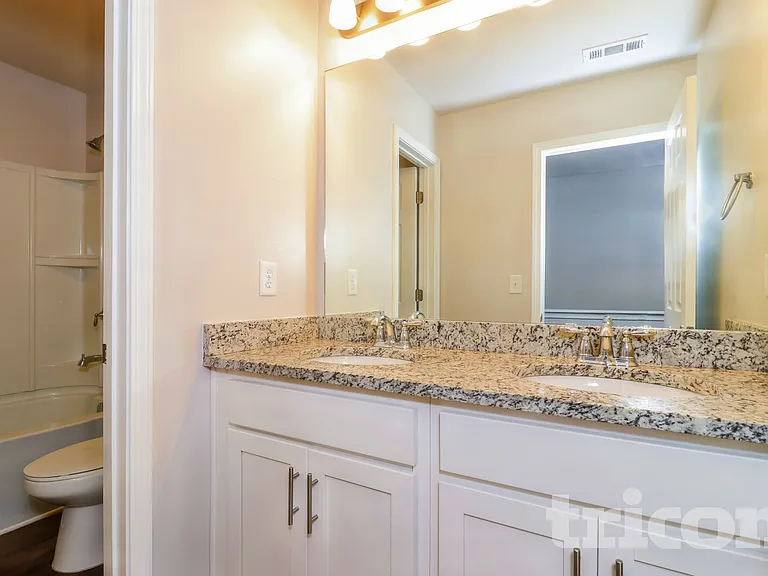 2948 McKenzie Dr — Photo 12