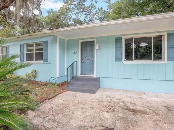 42 N University Cir, Deland, FL 32724