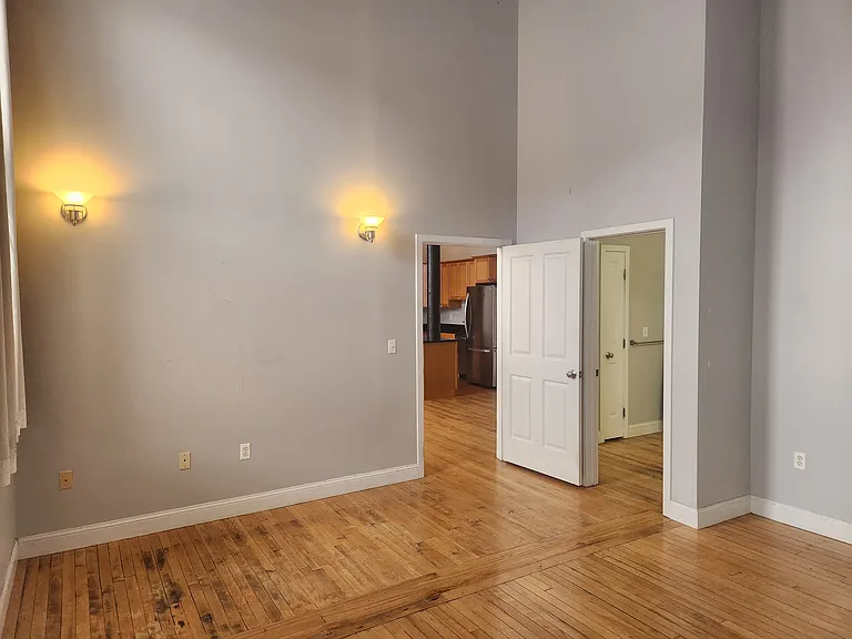 10 Kearney Sq #305 — Photo 7