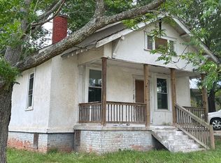 330 Wilson St, Laurens, SC 29360
