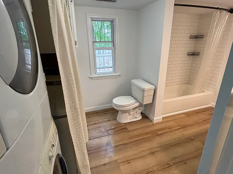 303 Collettes Grove Rd — Photo 9