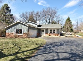 1221 Trillium Ct, Batavia, IL